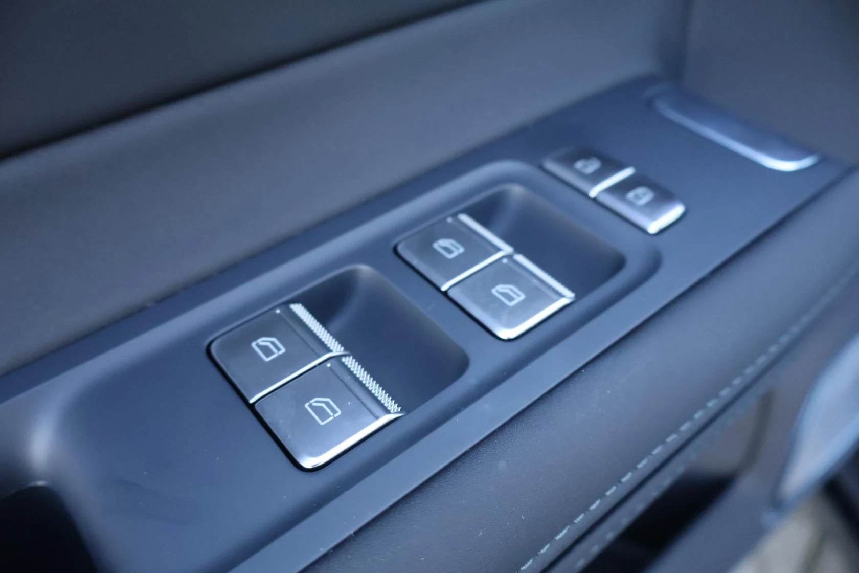 Polestar-4