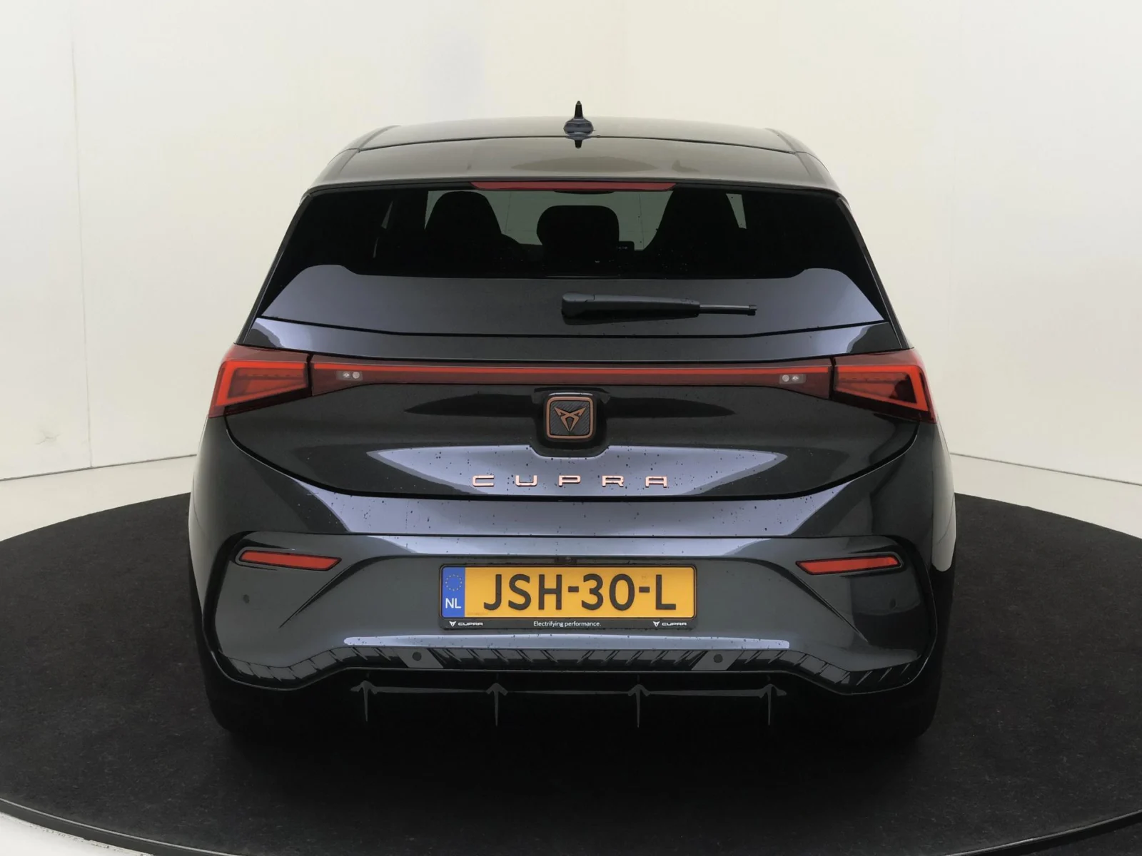Cupra-Born