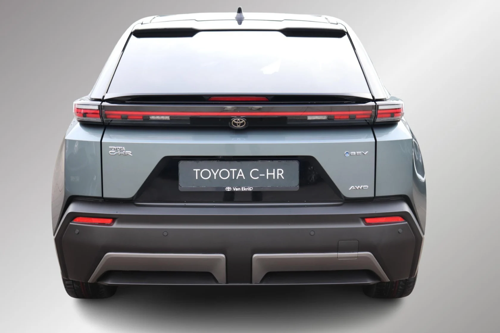 Toyota-C-HR+
