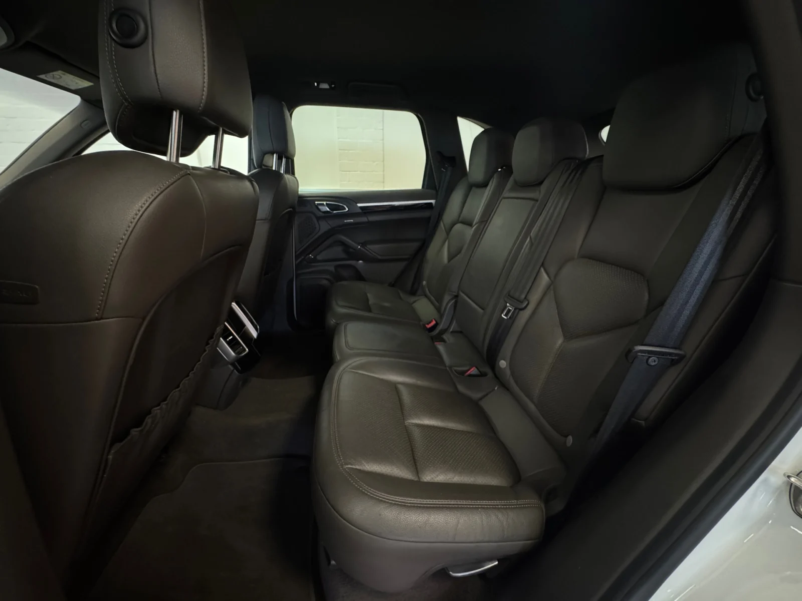 Porsche-Cayenne