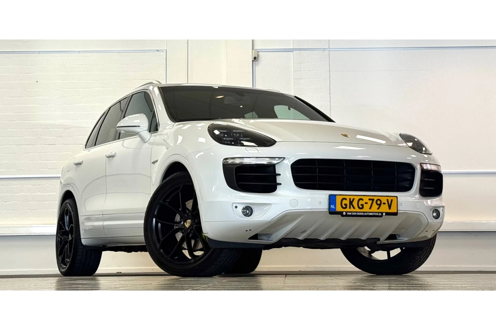 Porsche-Cayenne
