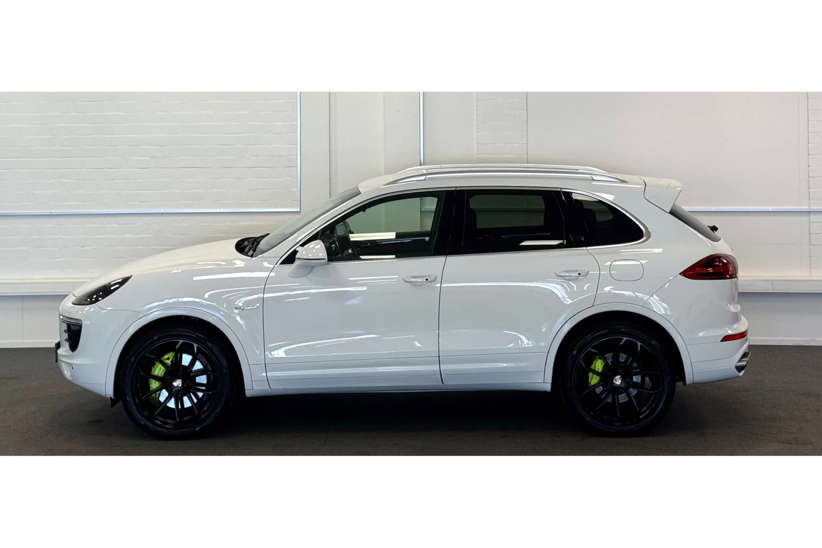 Porsche-Cayenne