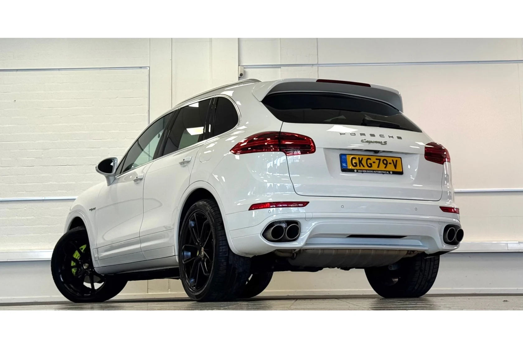 Porsche-Cayenne