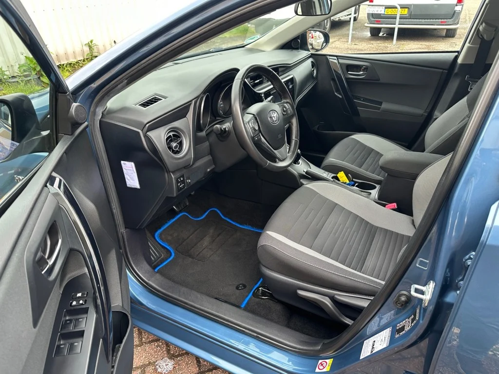 Toyota-Auris