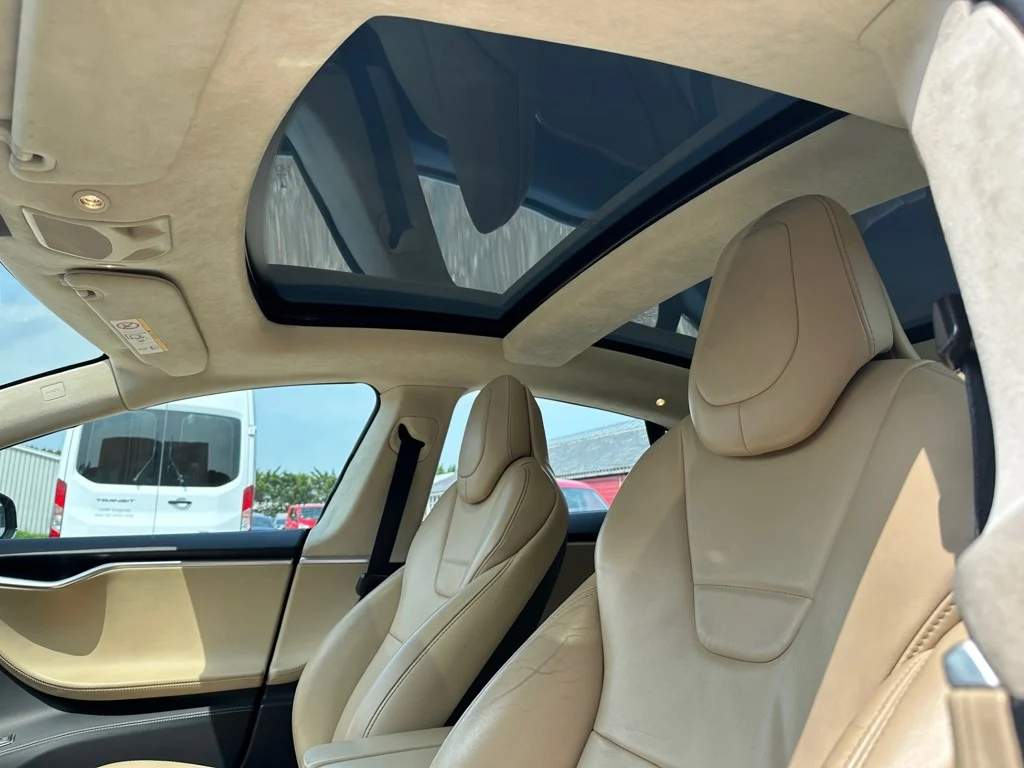 Tesla-Model S