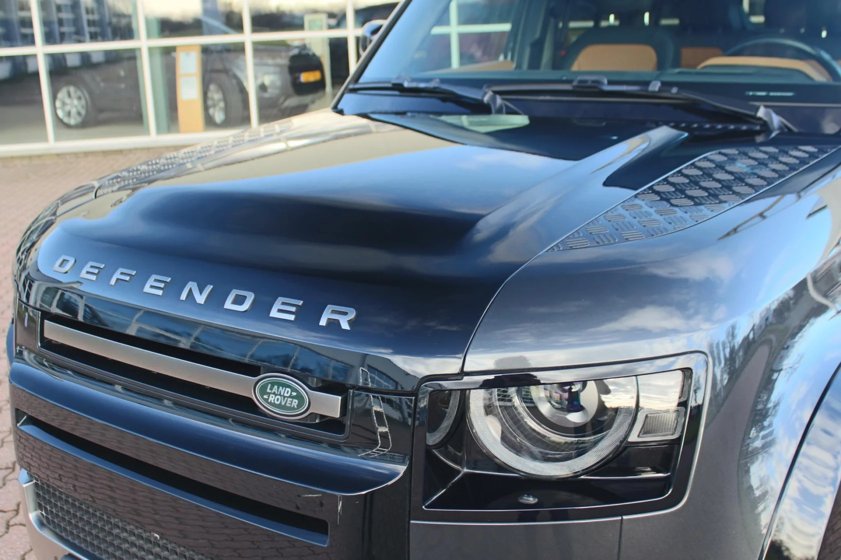 Land Rover-Defender
