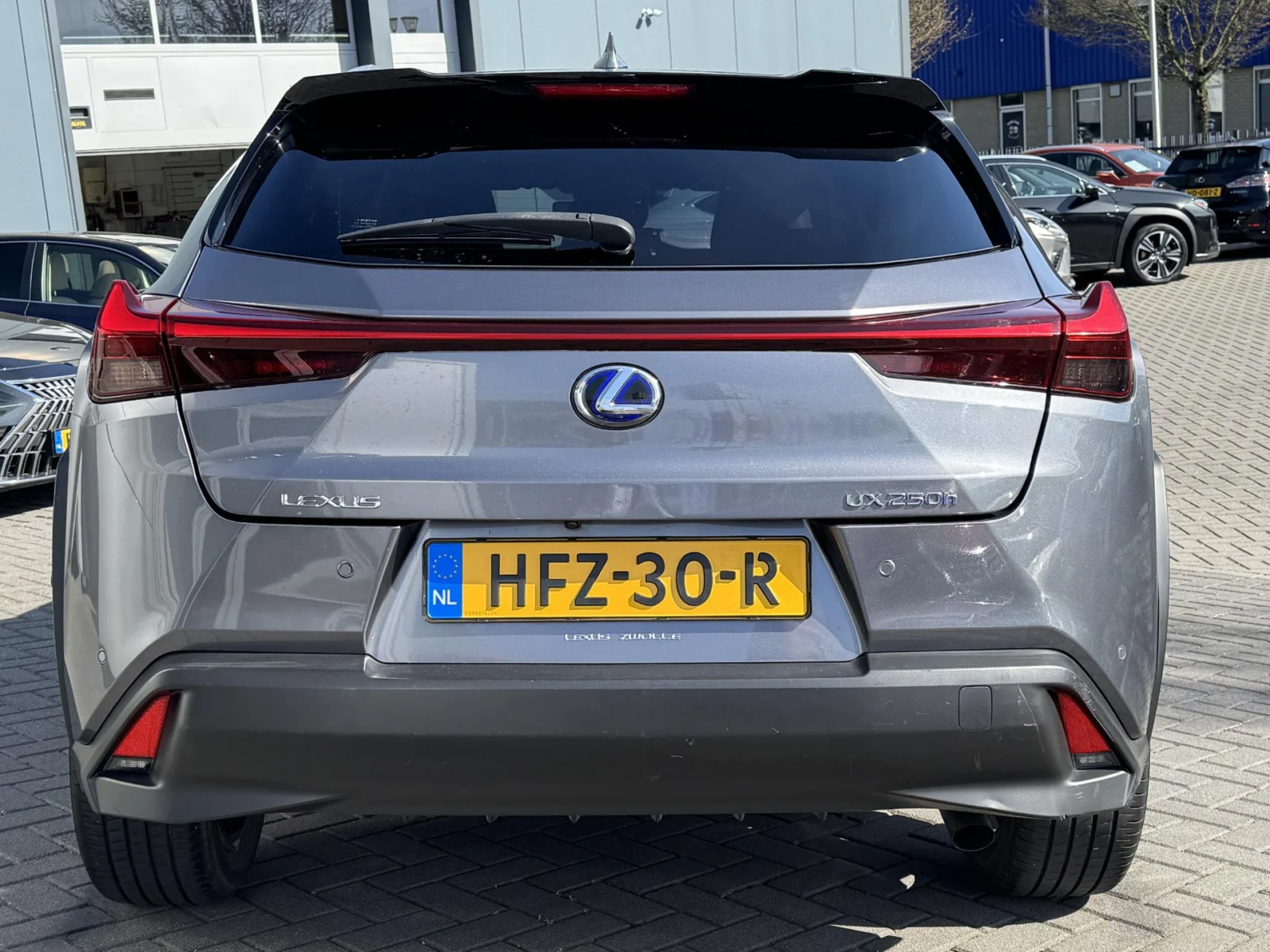 Lexus-UX