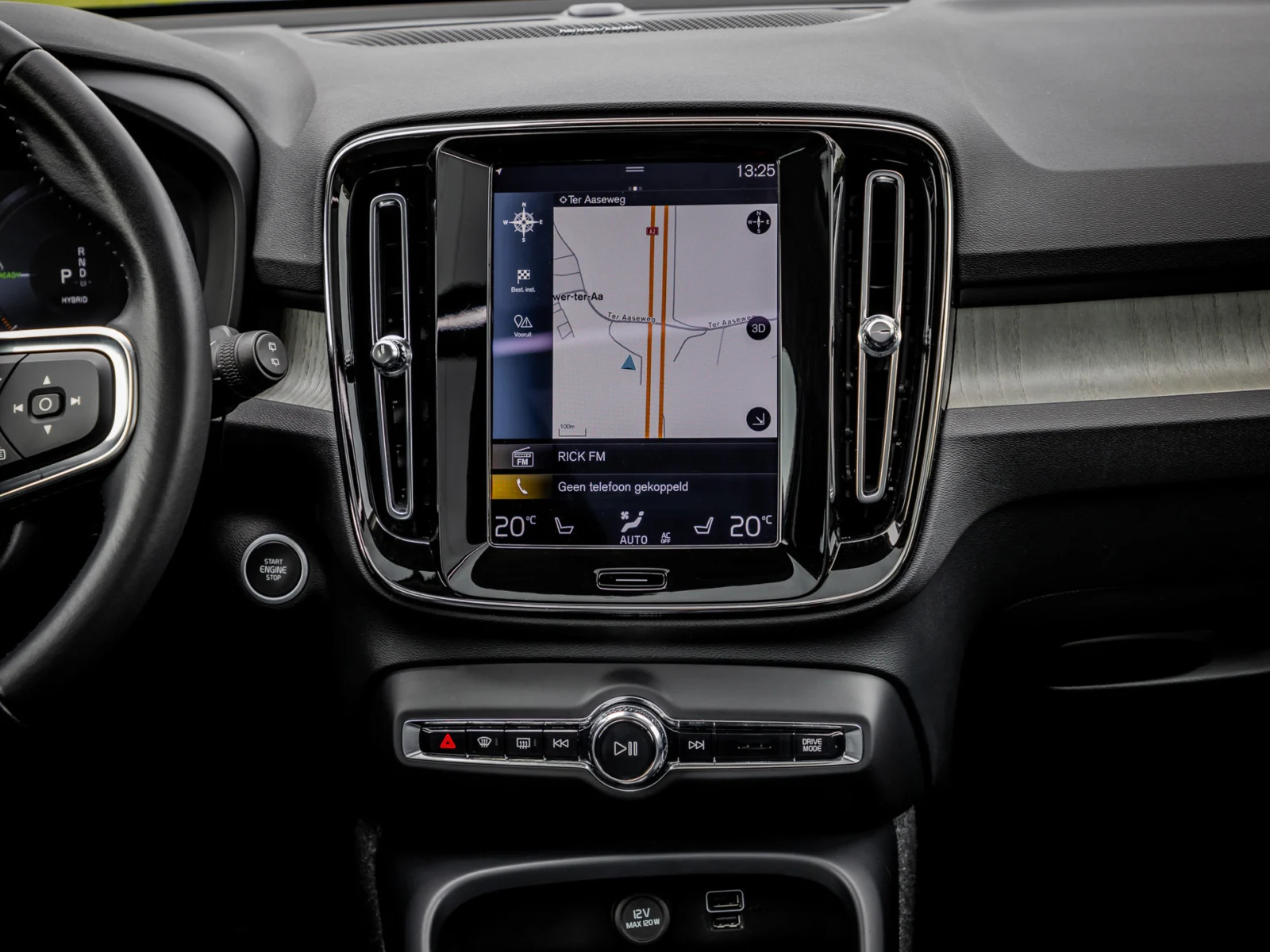 Volvo-XC40