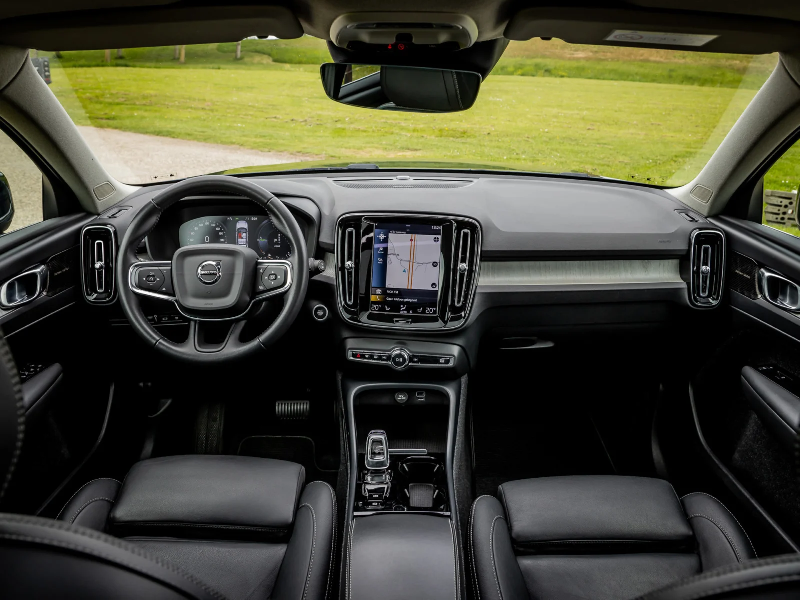 Volvo-XC40