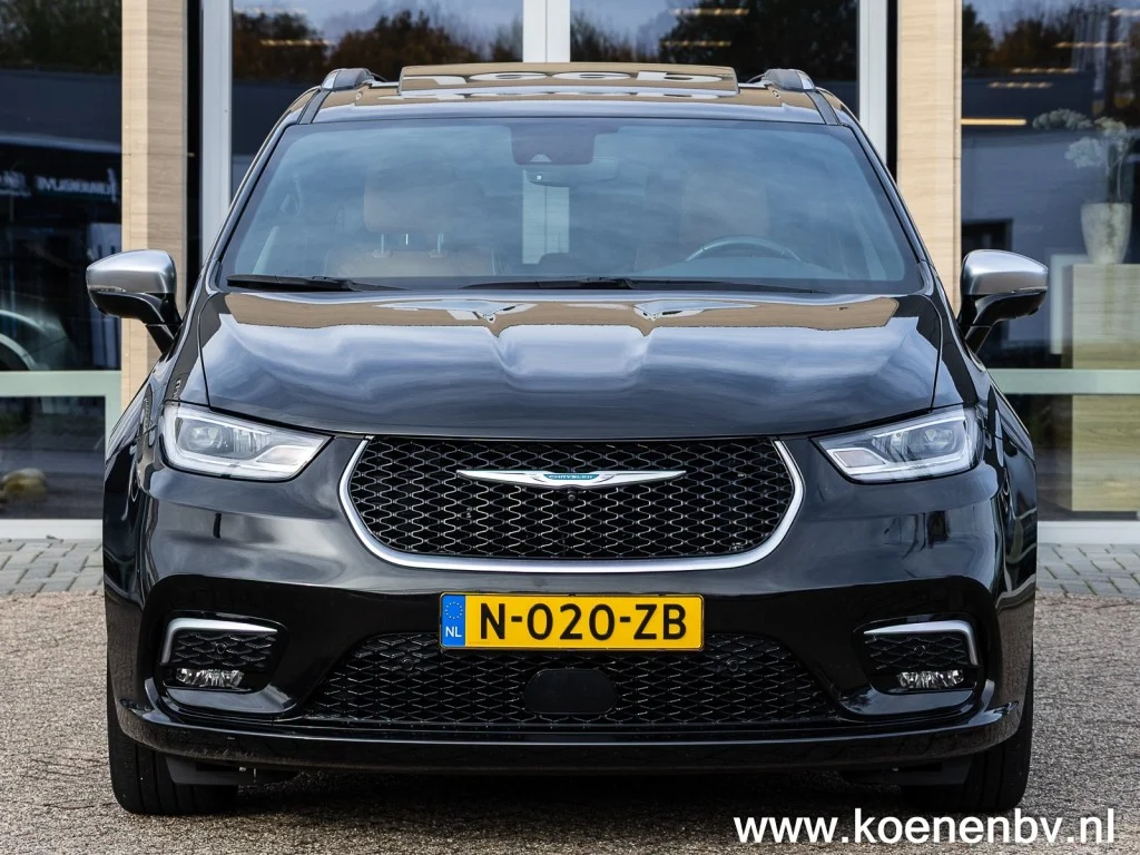Chrysler-Pacifica
