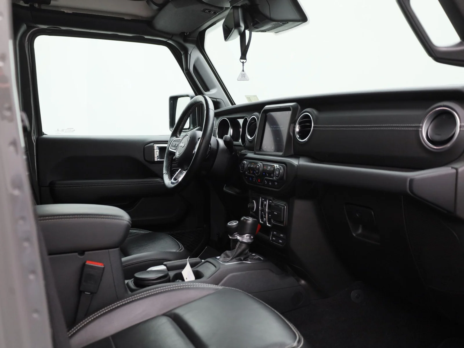 Jeep-Wrangler
