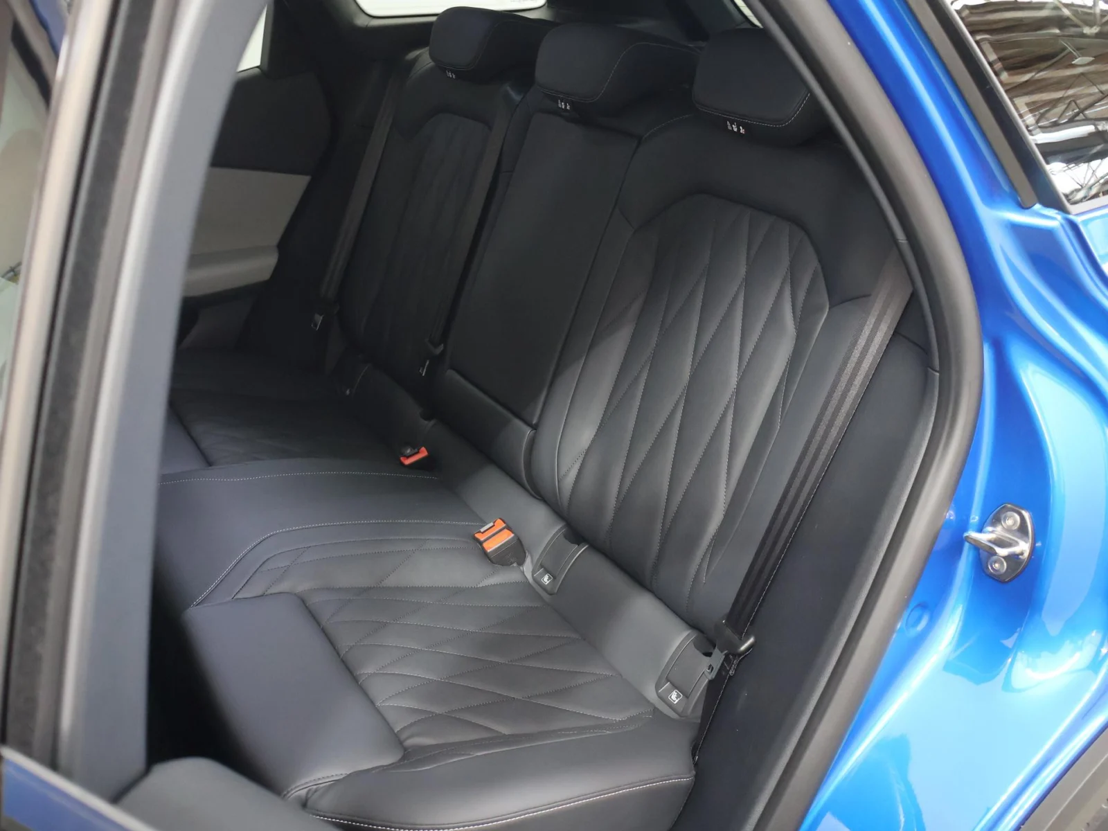 Ford-Explorer