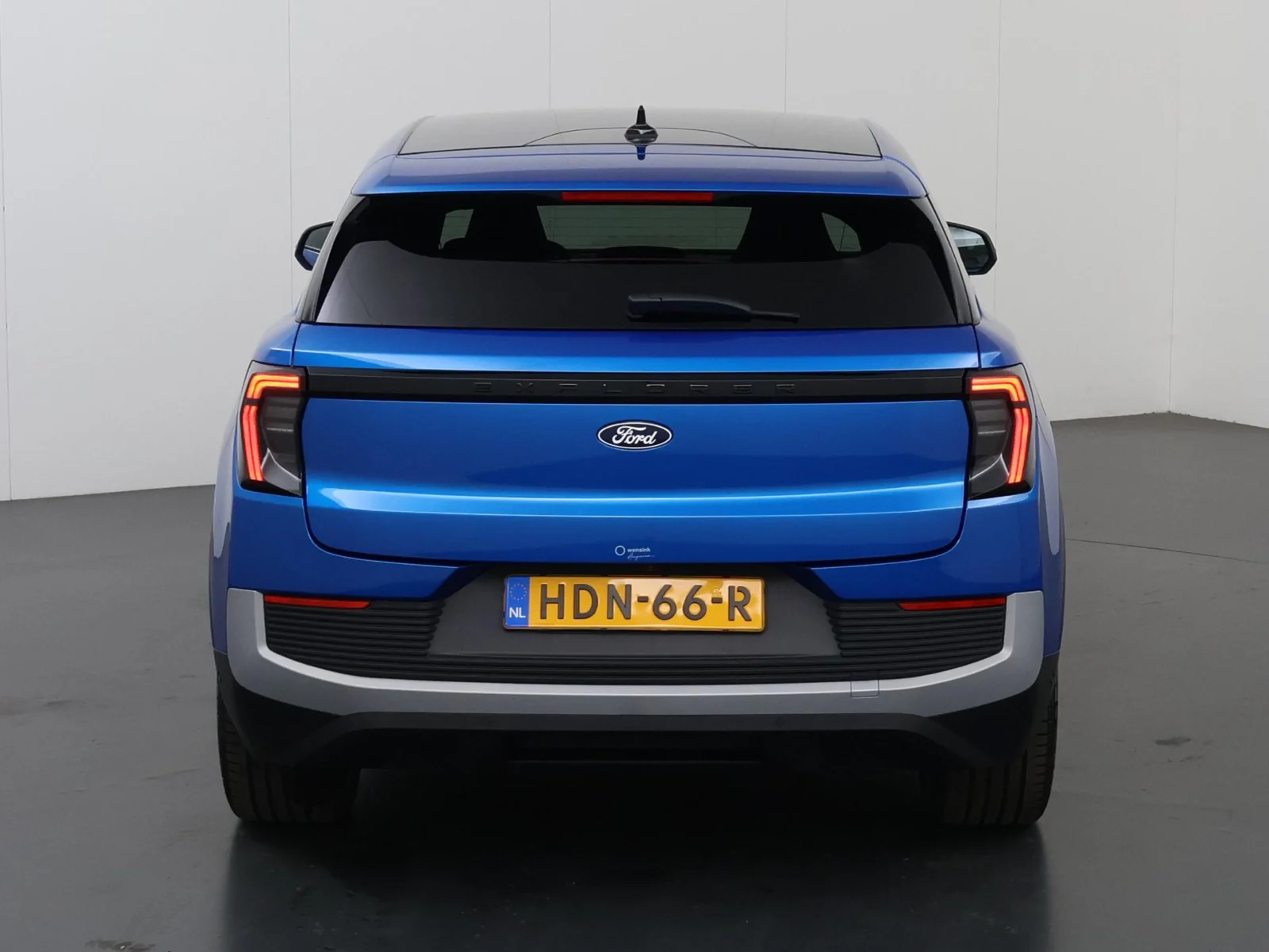 Ford-Explorer
