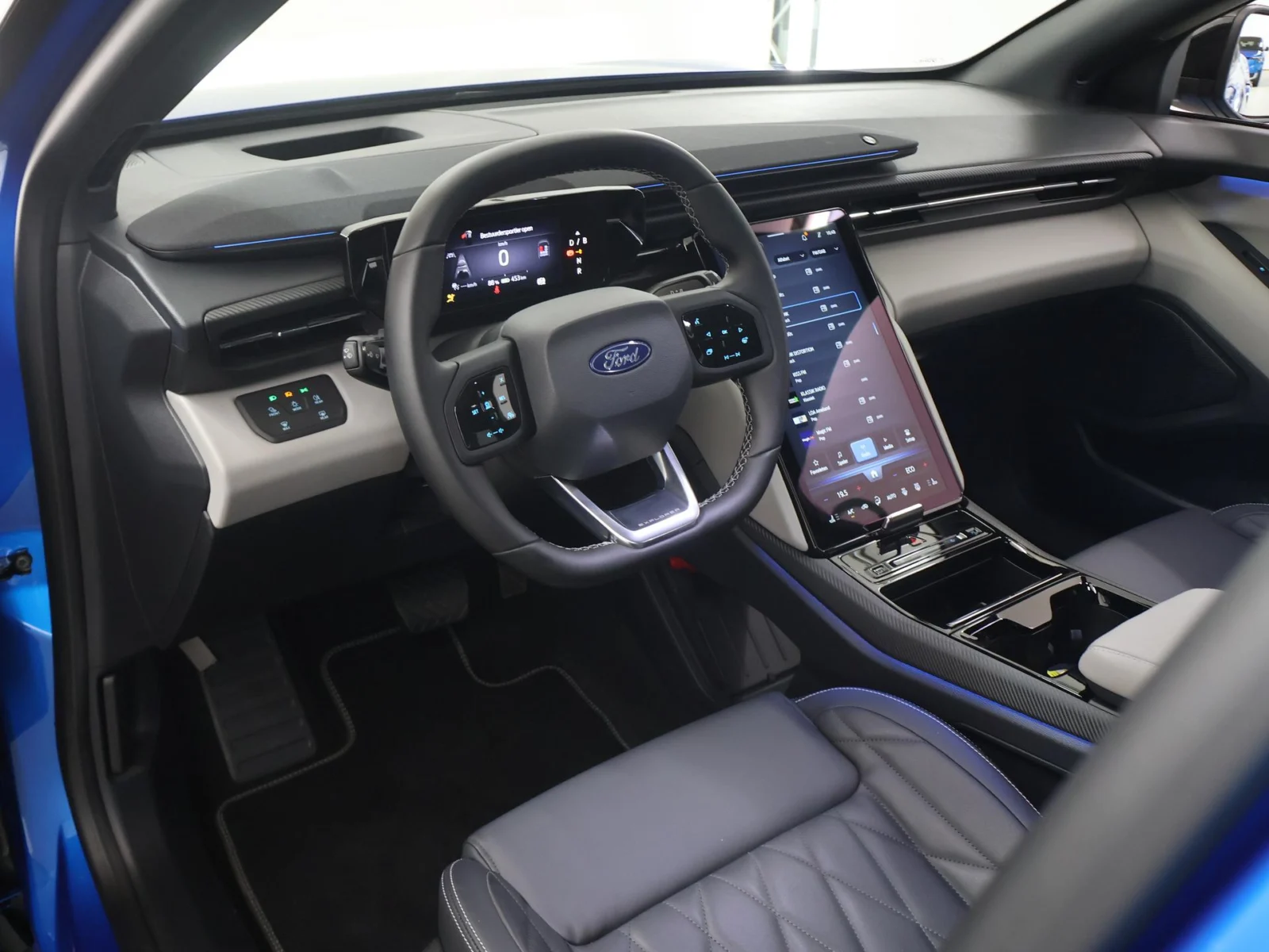 Ford-Explorer