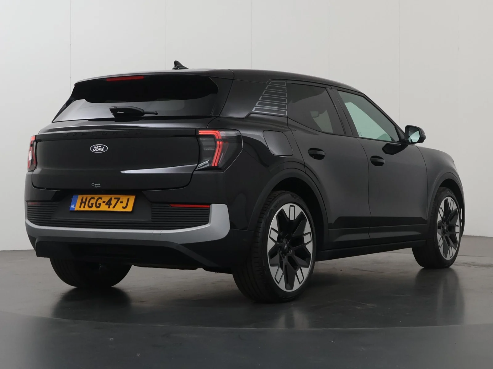 Ford-Explorer