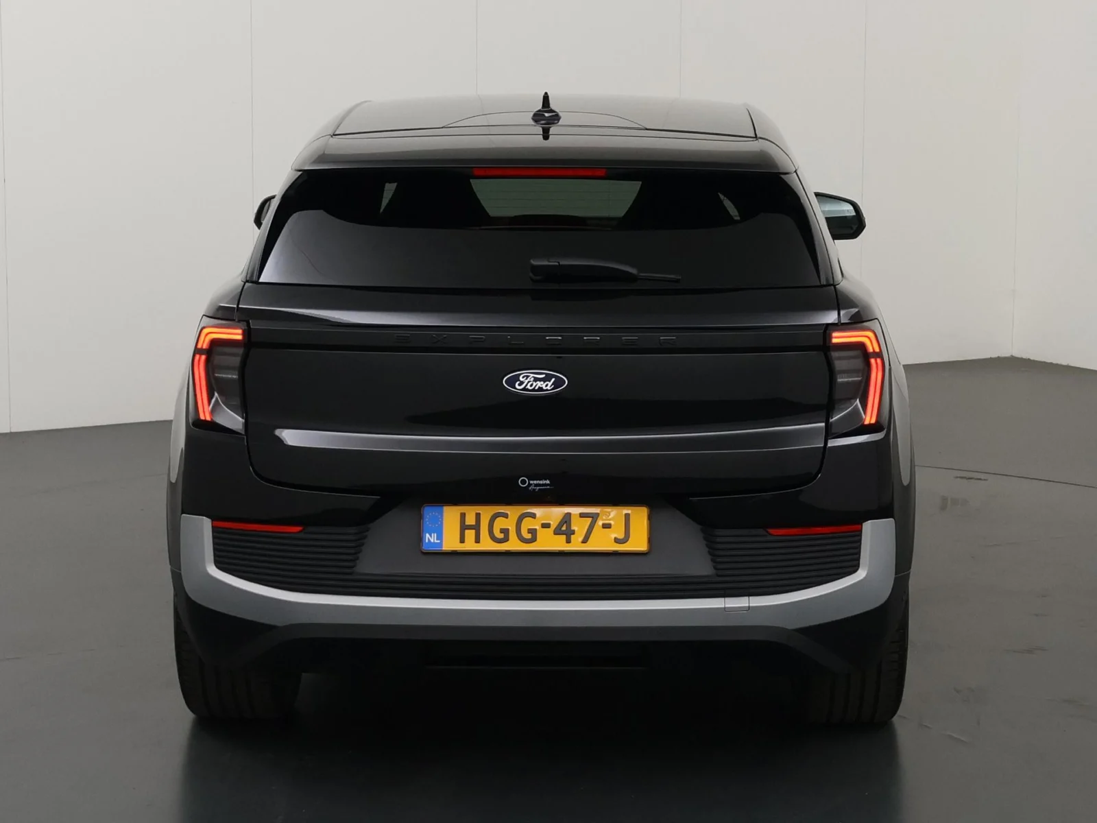 Ford-Explorer