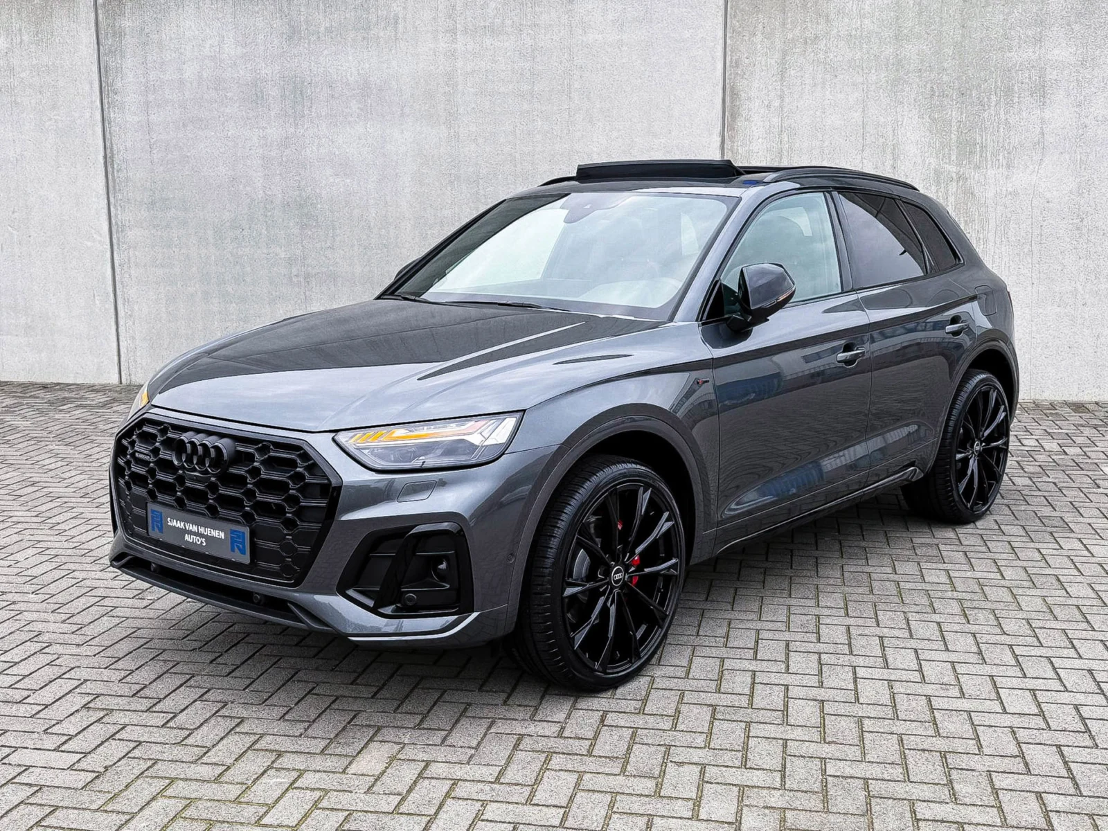 Audi-Q5