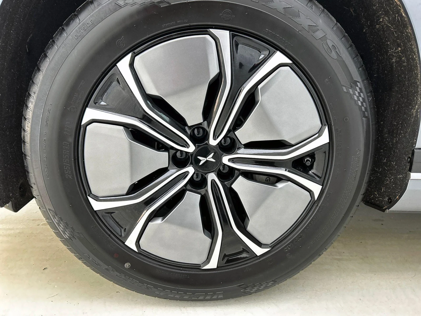 Xpeng-G9