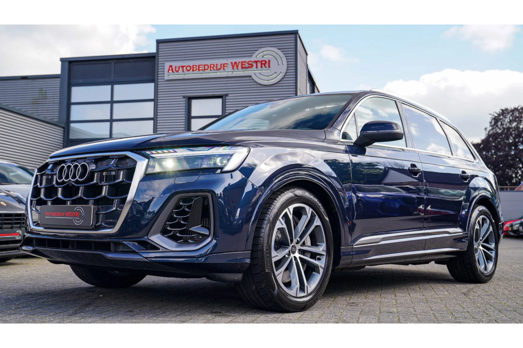 Audi-Q7