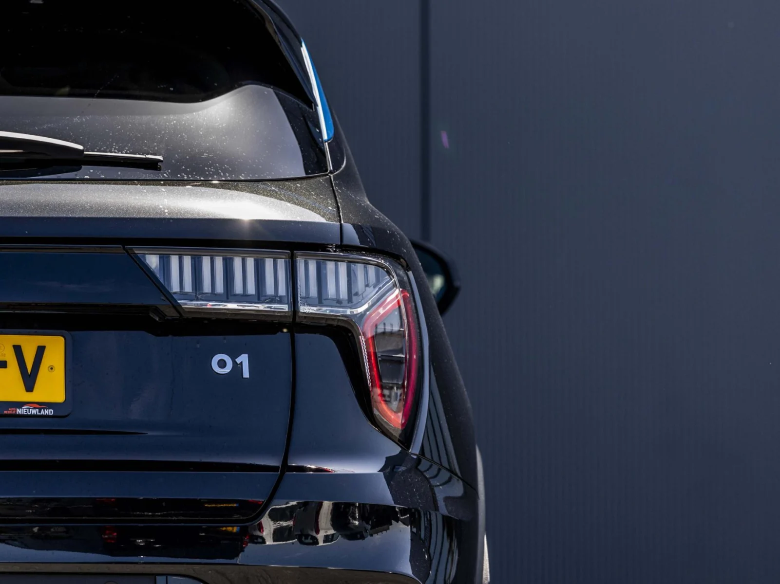Lynk & Co-01