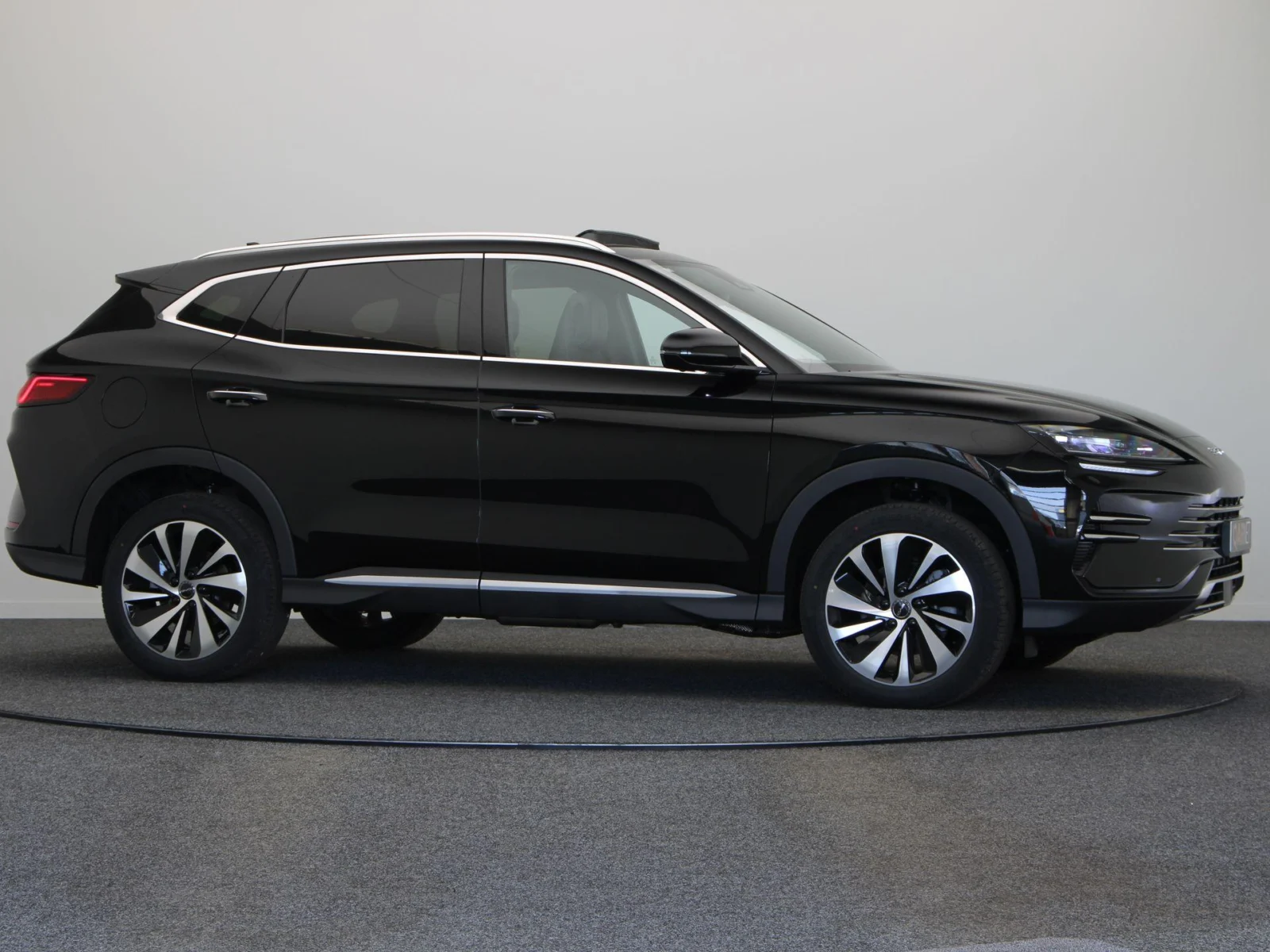 BYD-Seal U