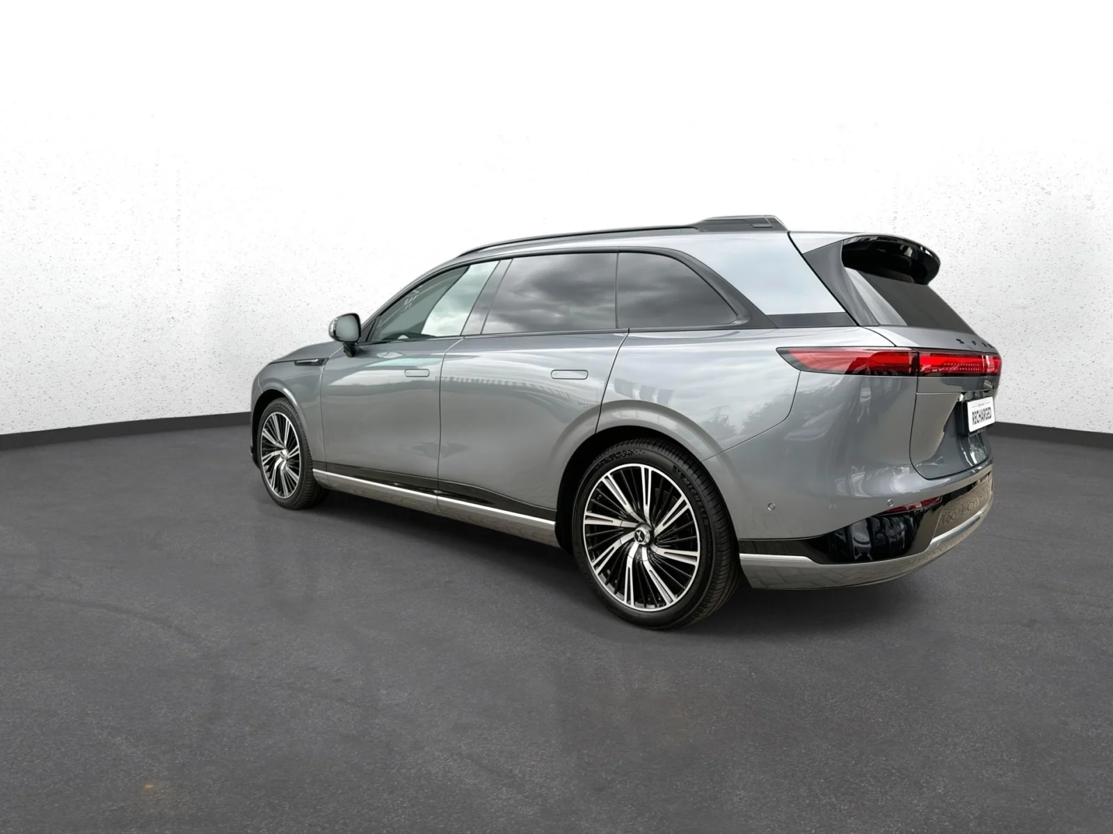 Xpeng-G9