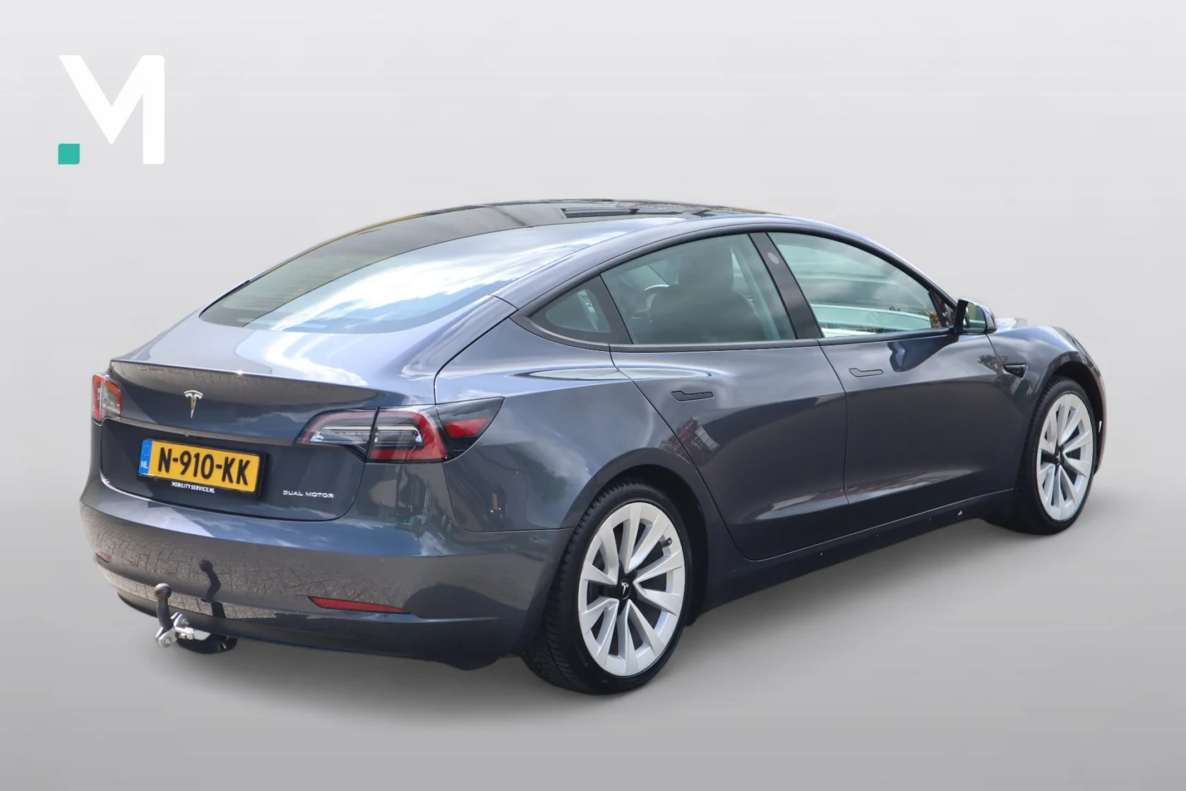 Tesla-Model 3