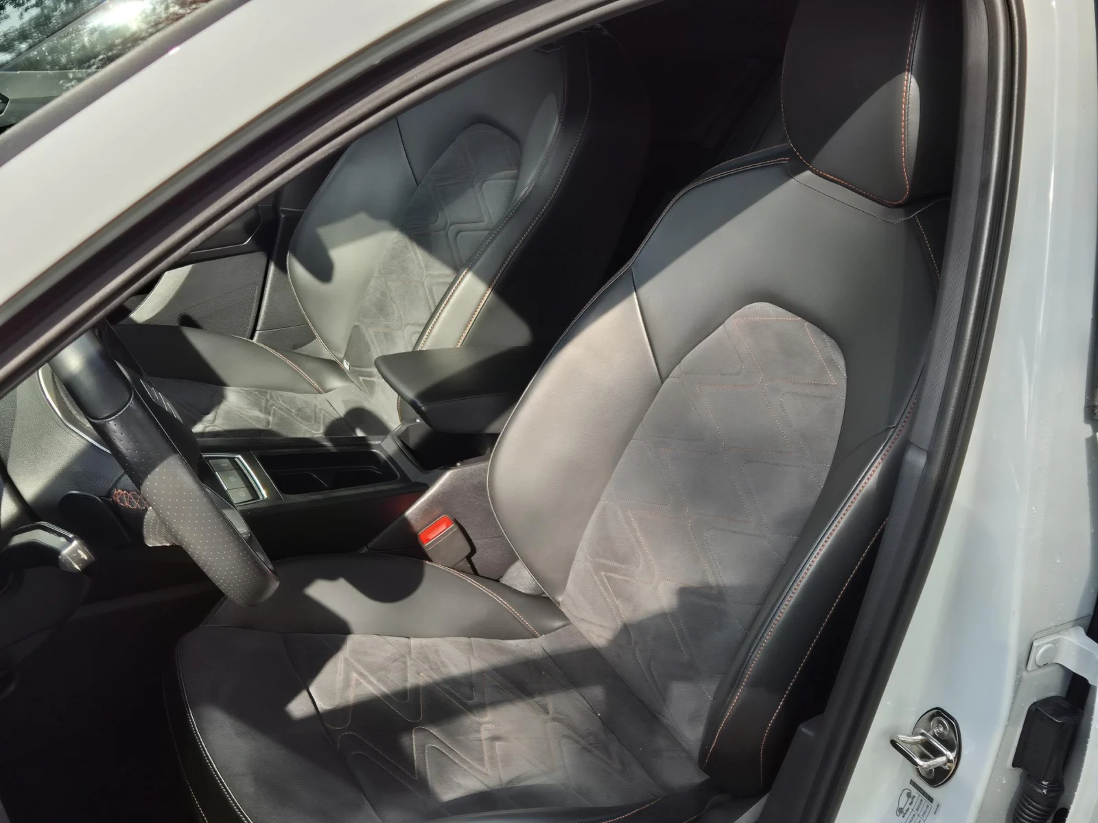 Seat-Leon