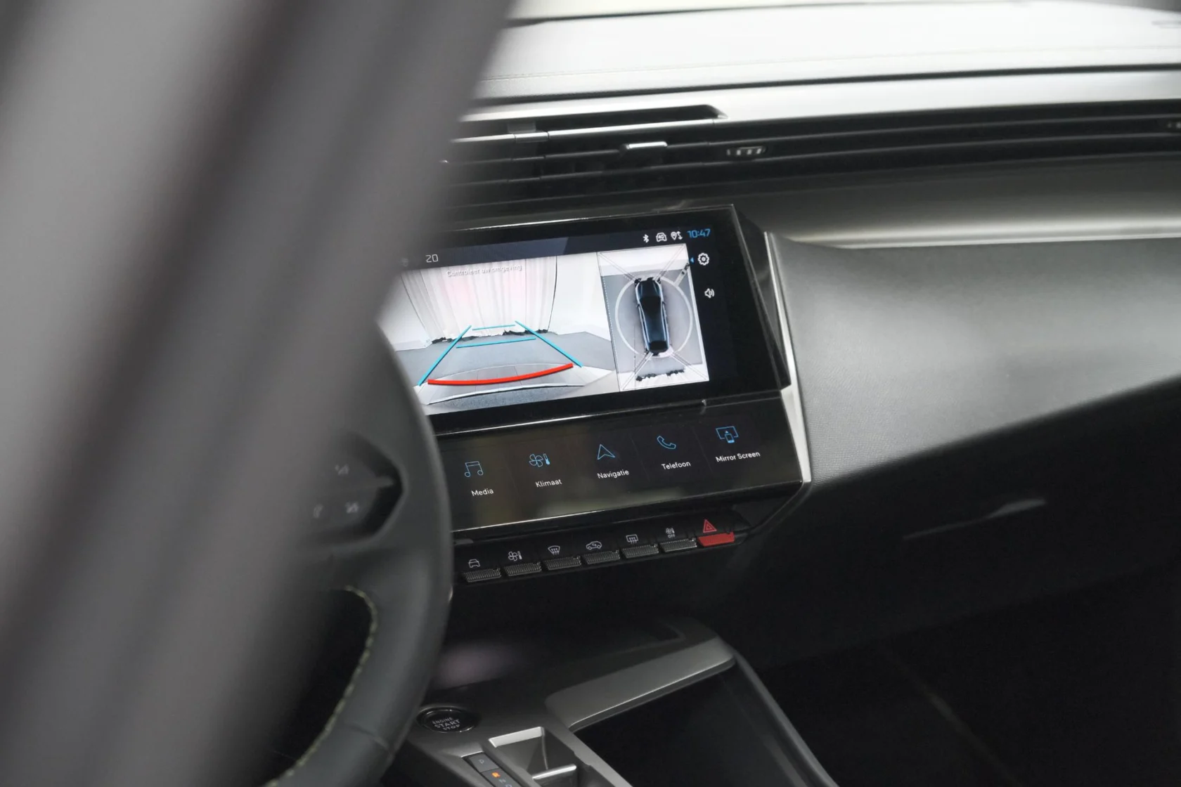 Peugeot-408