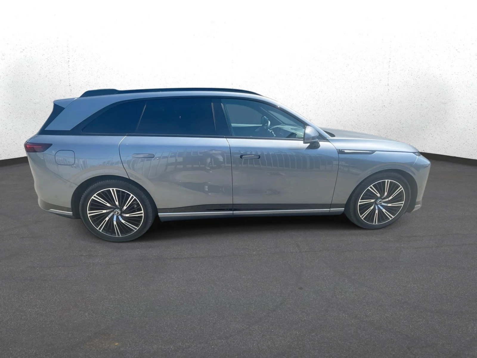 Xpeng-G9