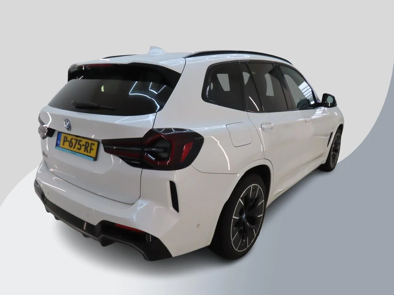 BMW-iX3