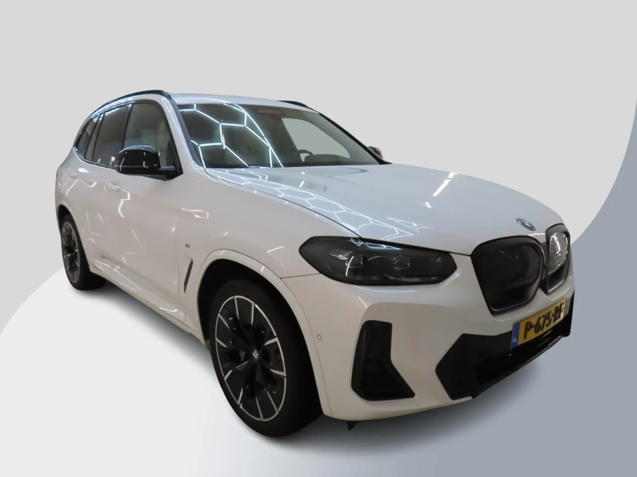 BMW-iX3