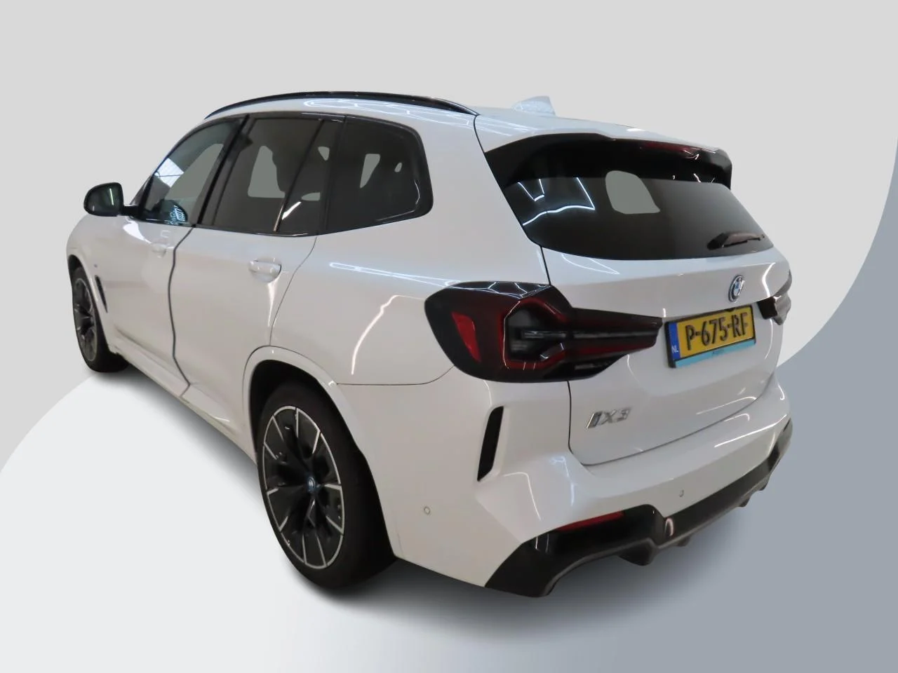 BMW-iX3