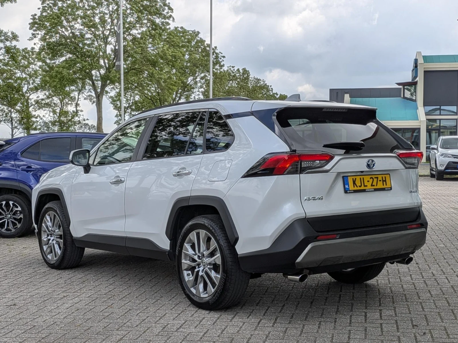 Toyota-RAV4