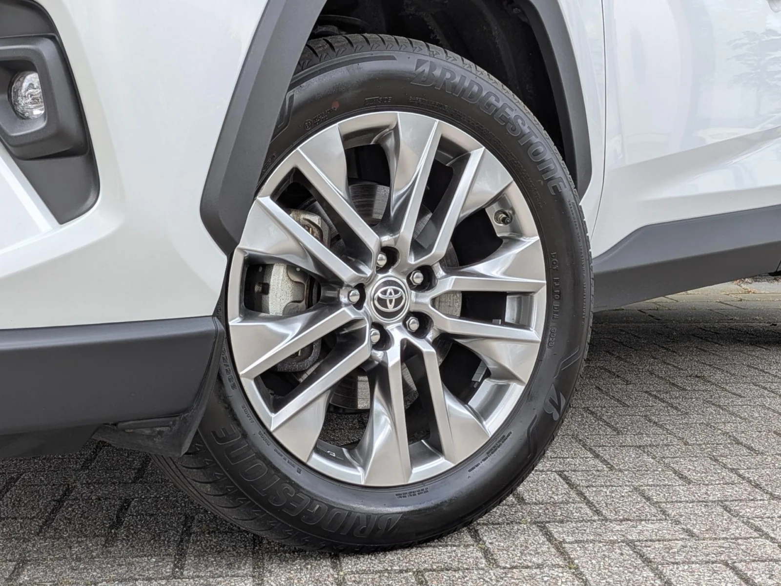 Toyota-RAV4