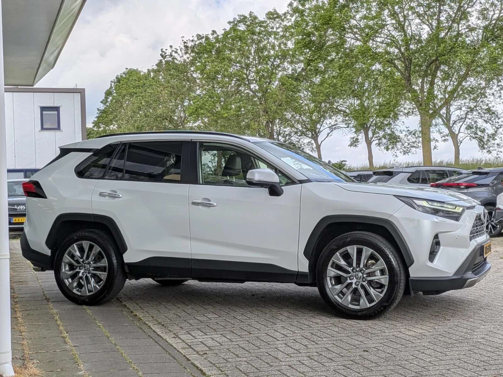 Toyota-RAV4