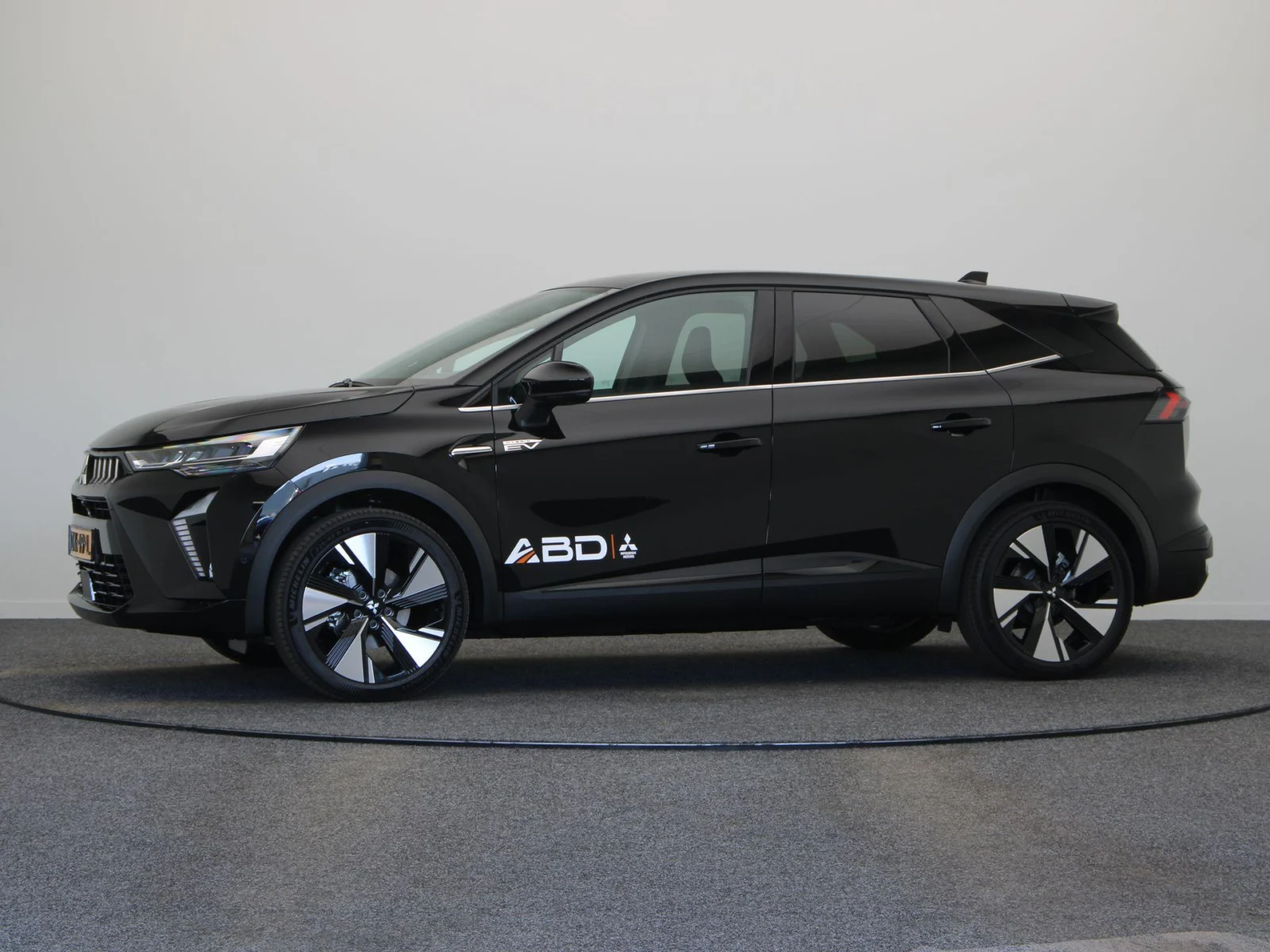 Mitsubishi-Grandis