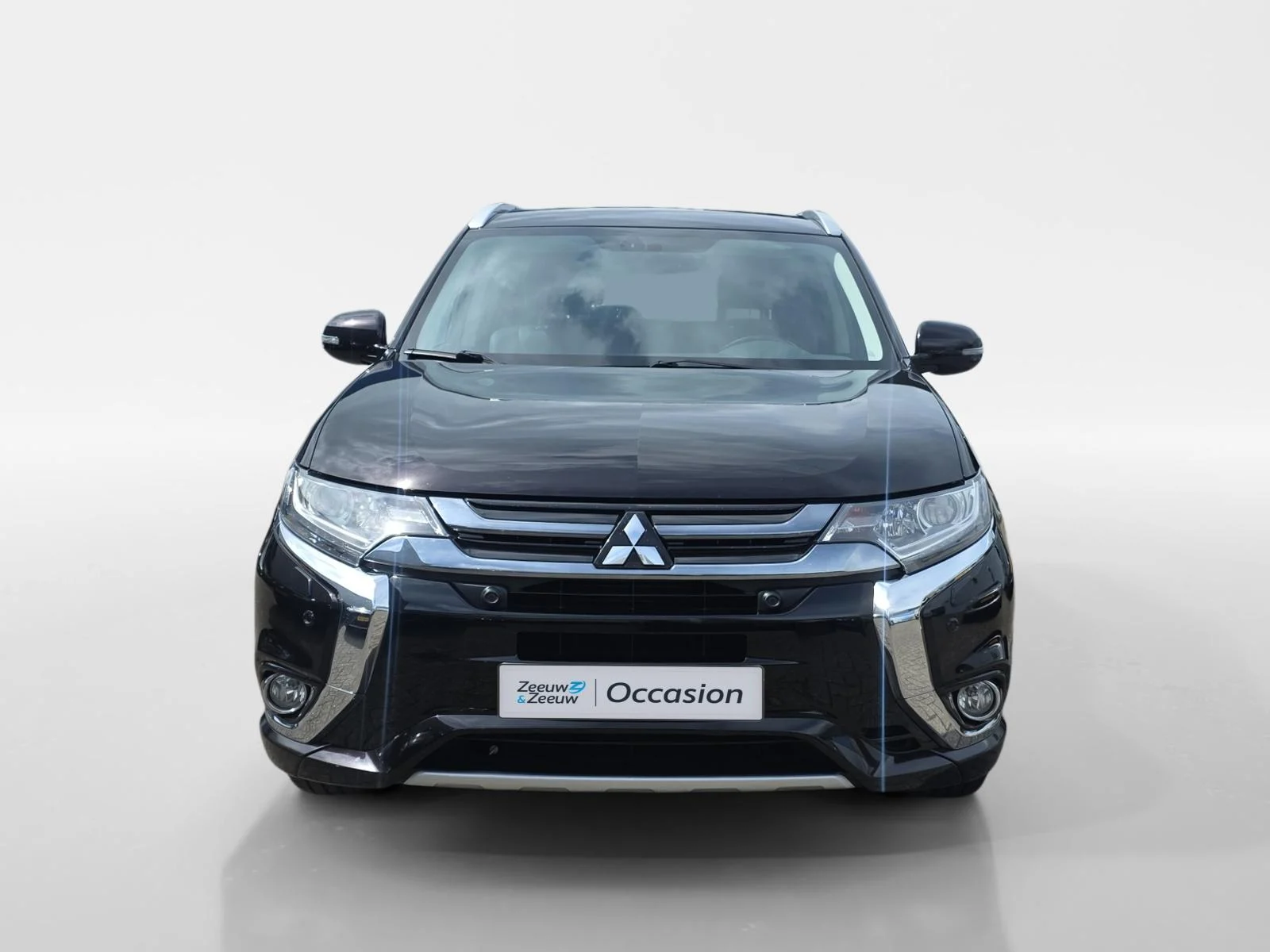 Mitsubishi-Outlander