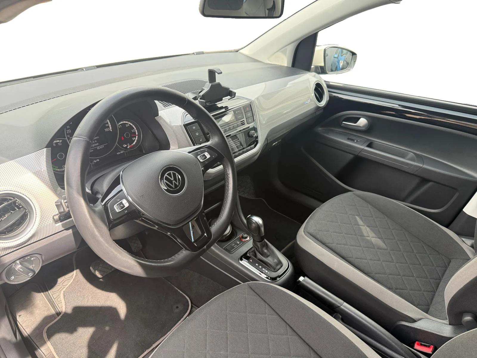 Volkswagen-e-Up!