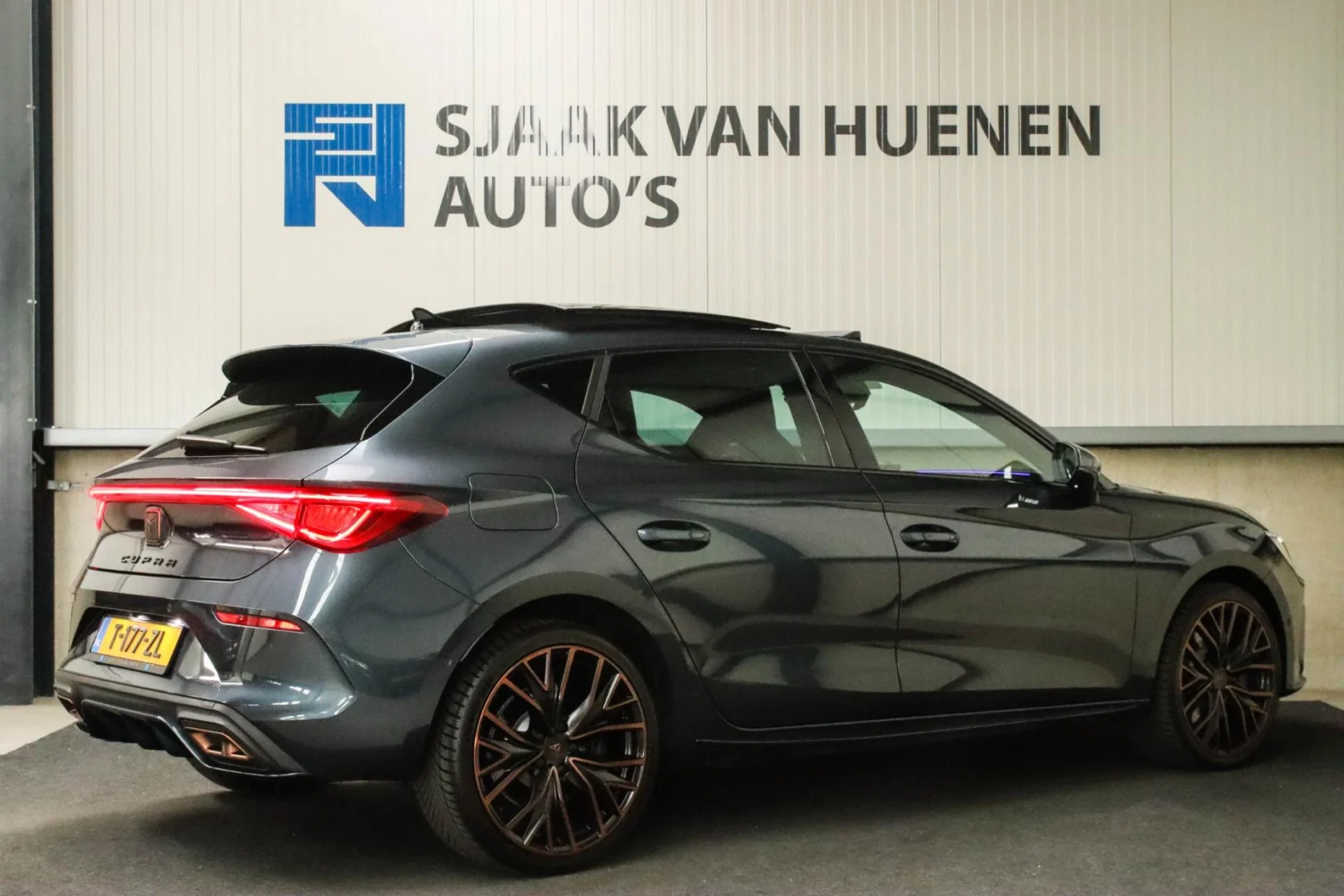 CUPRA-Leon