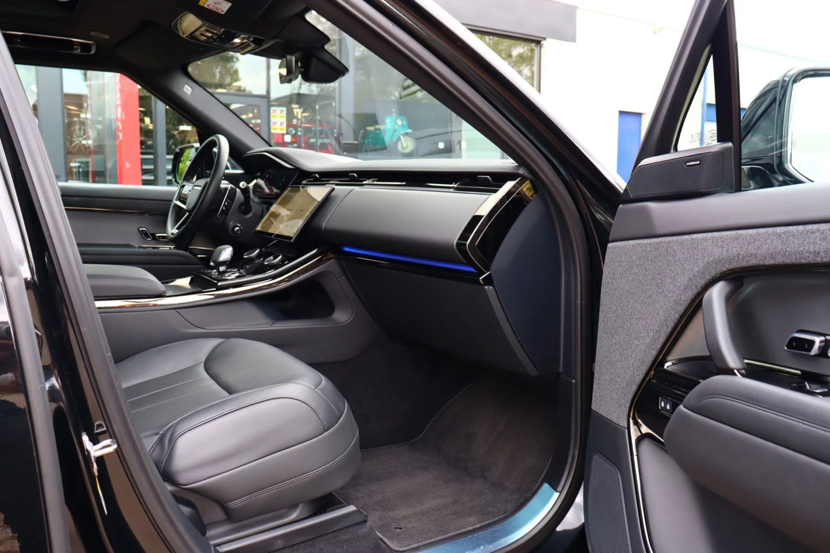 Land Rover-Range Rover Sport