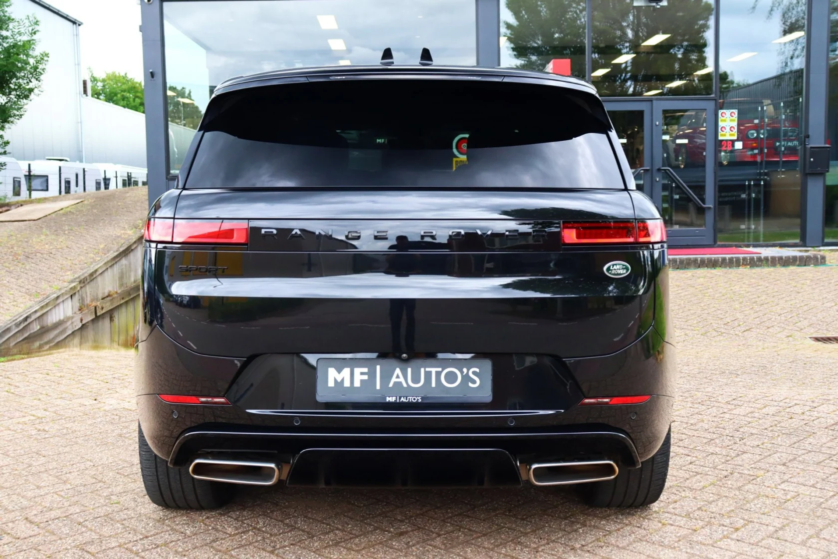 Land Rover-Range Rover Sport