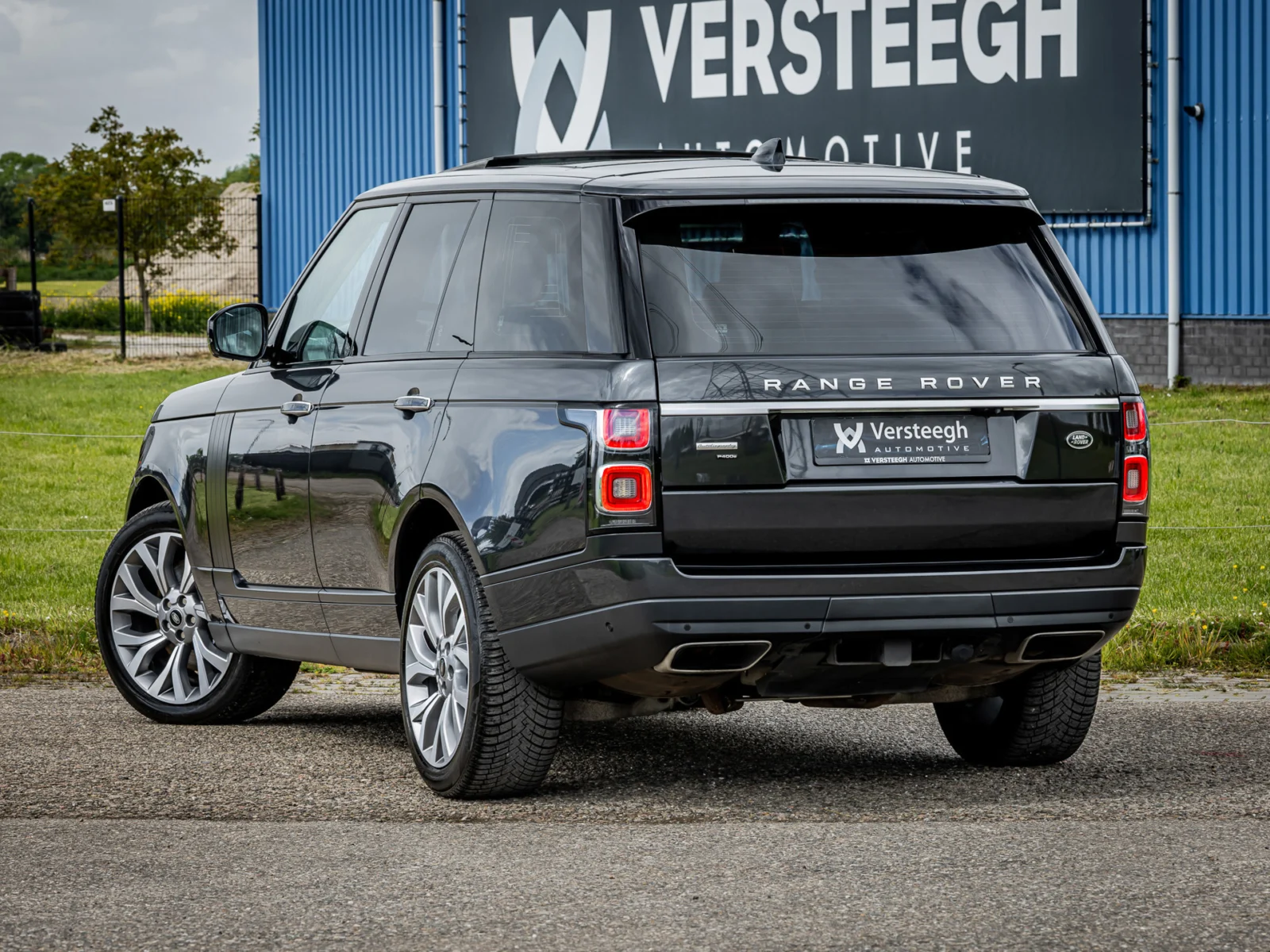 Land Rover-Range Rover
