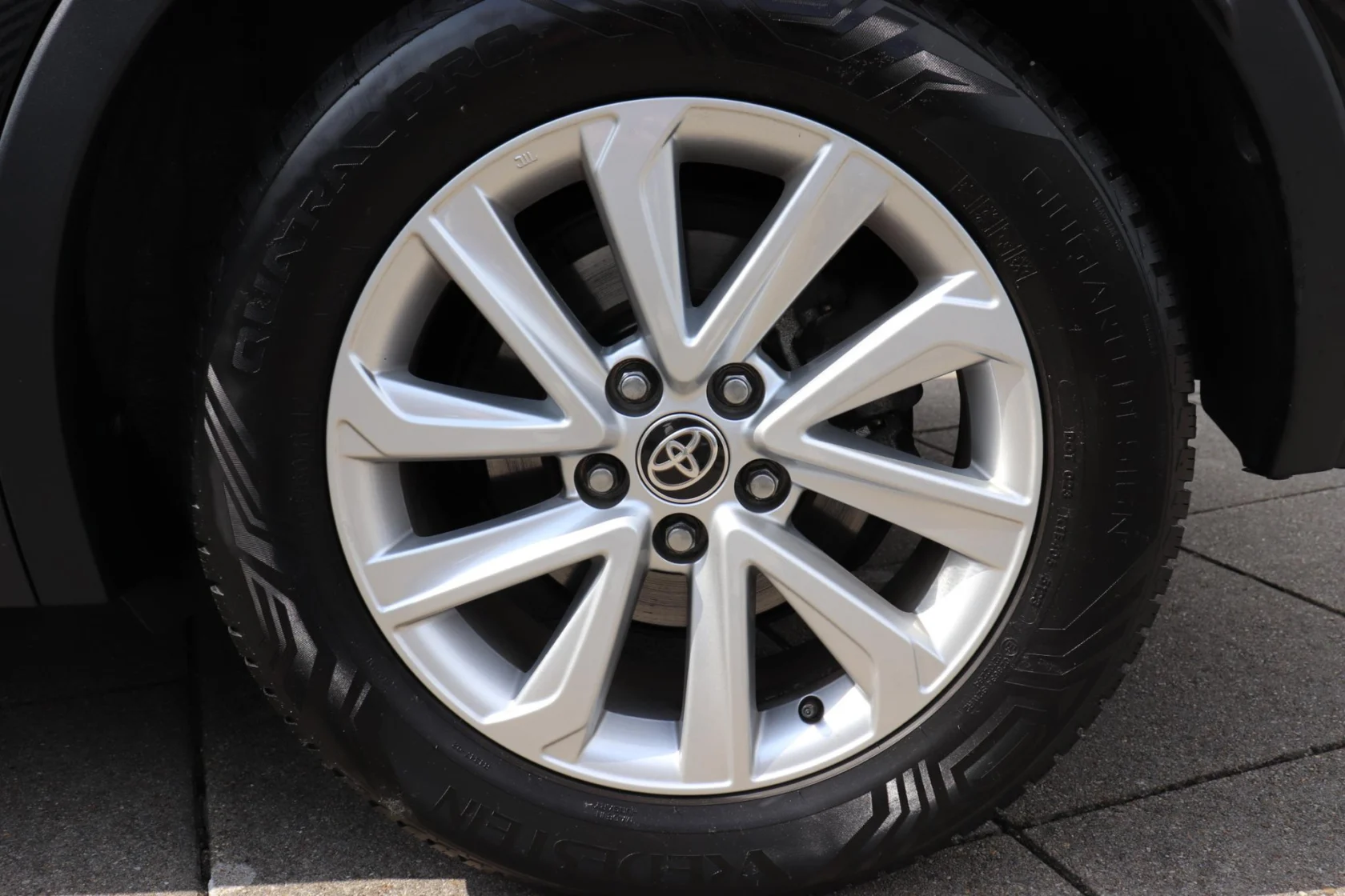 Toyota-C-HR