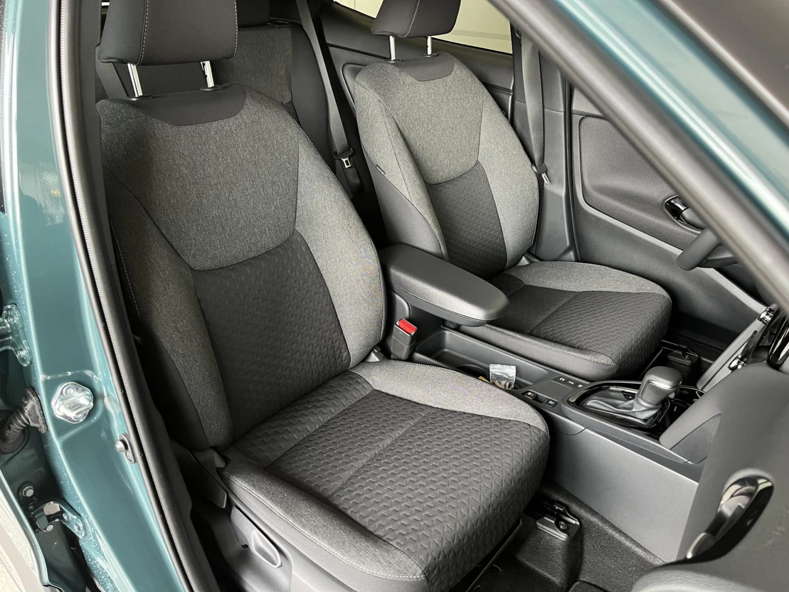 Toyota-Yaris Cross