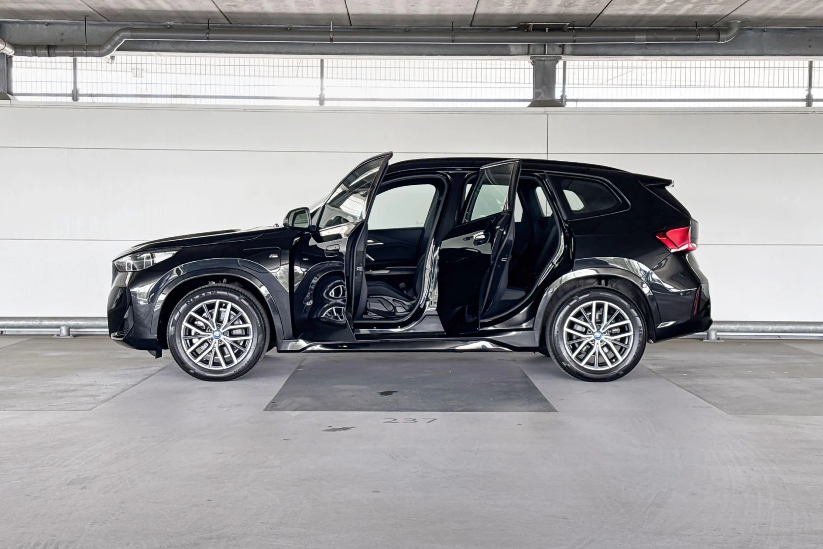BMW-X1