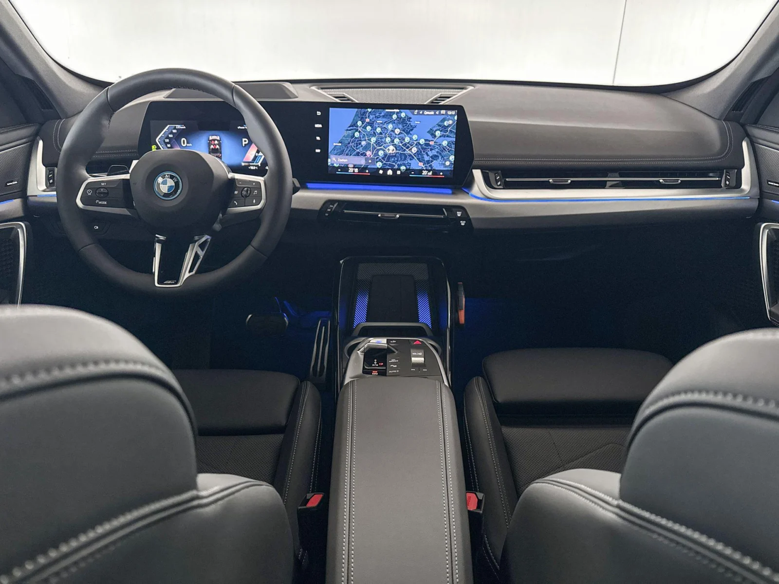 BMW-iX1