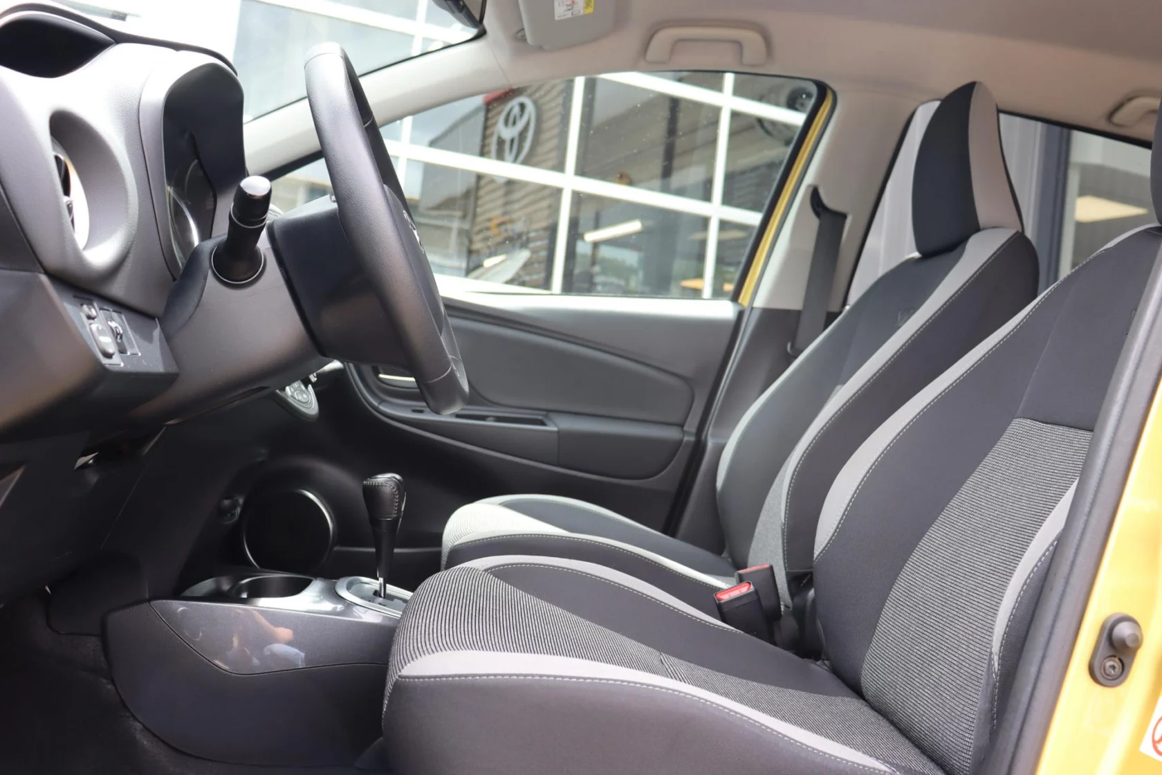 Toyota-Yaris
