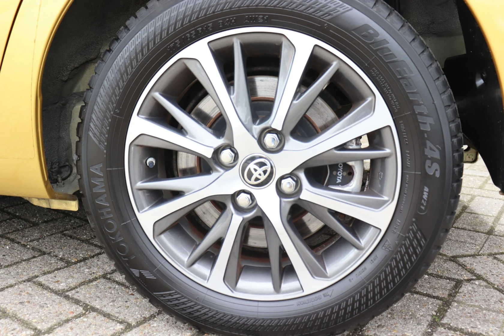 Toyota-Yaris