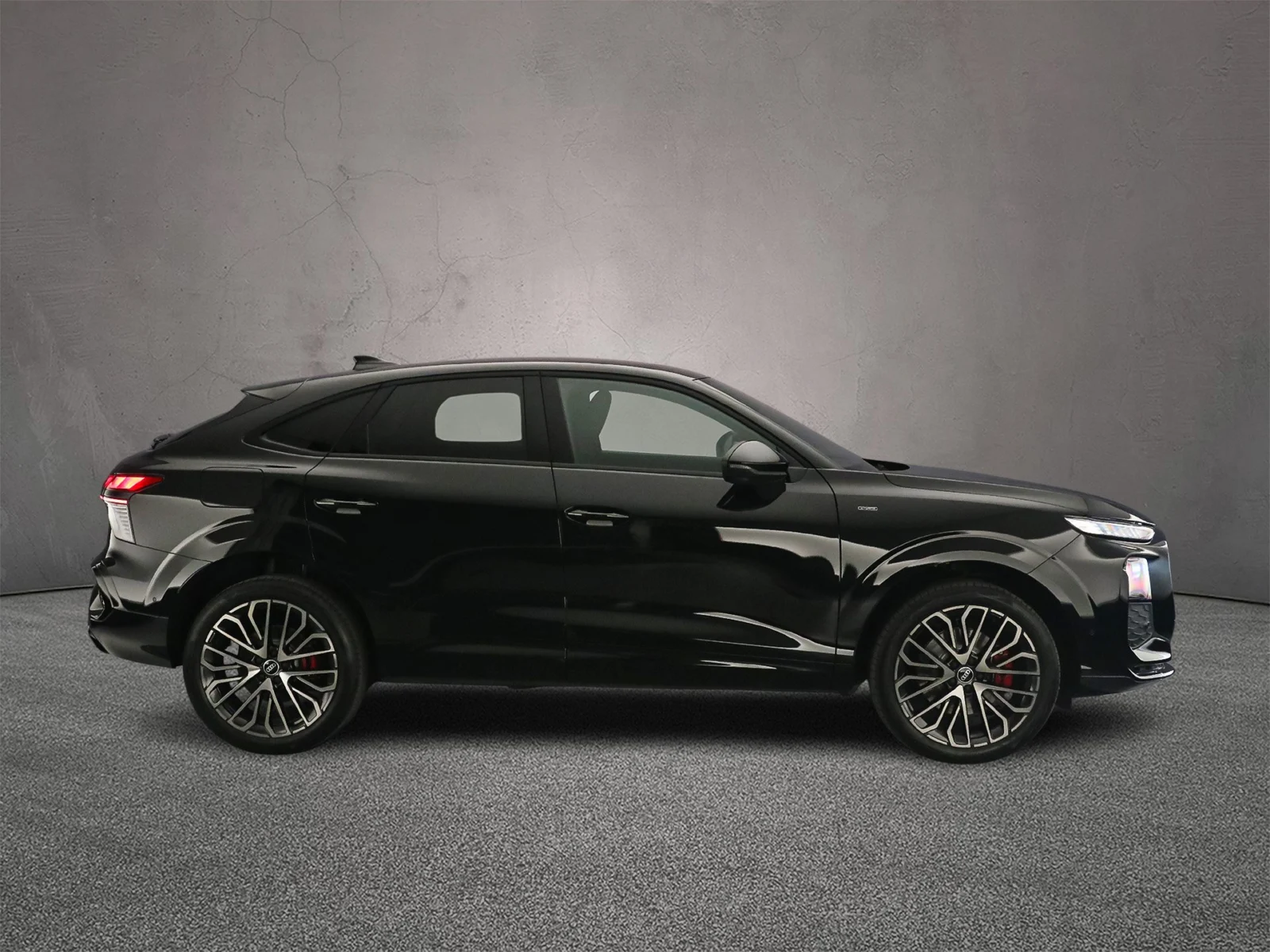 Audi-Q3 Sportback